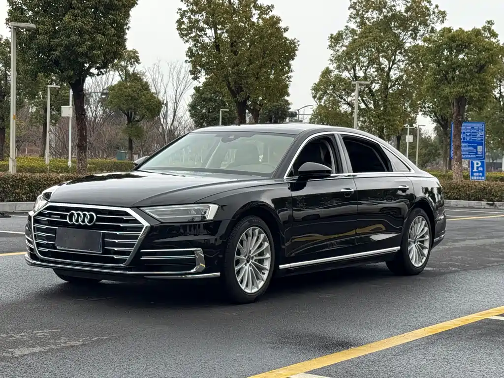 Audi A8 2021