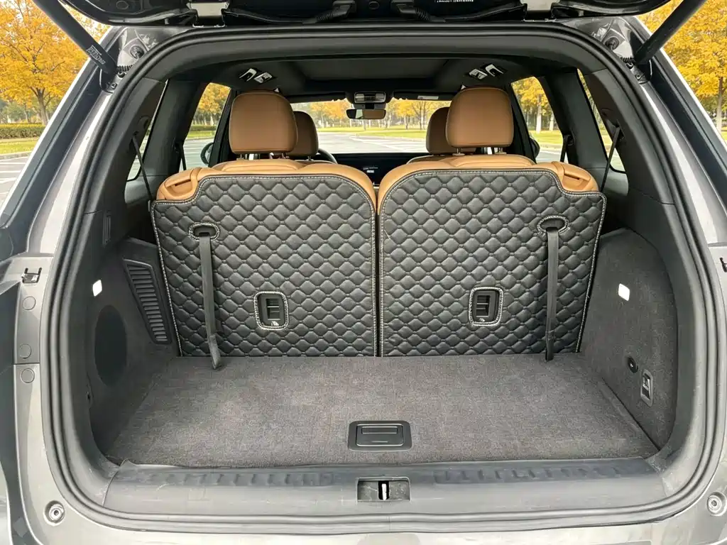 Li Auto Li ONE — миниатюра 12
