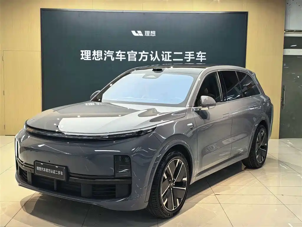 2025 Li Xiang L8 - zdjęcie 1 z 23