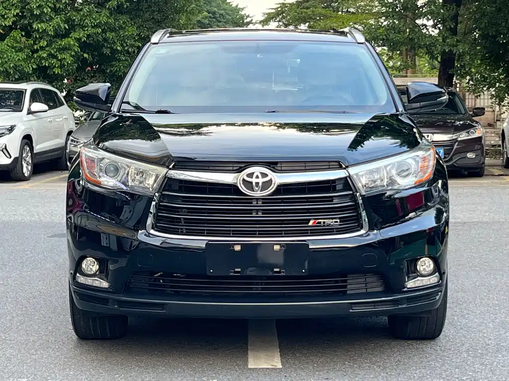 Toyota Highlander — миниатюра 2