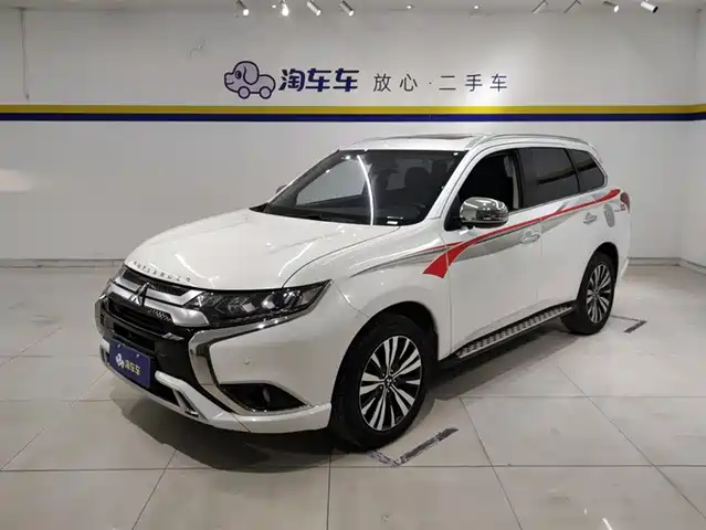 MITSUBISHI OUTLANDER 2021
