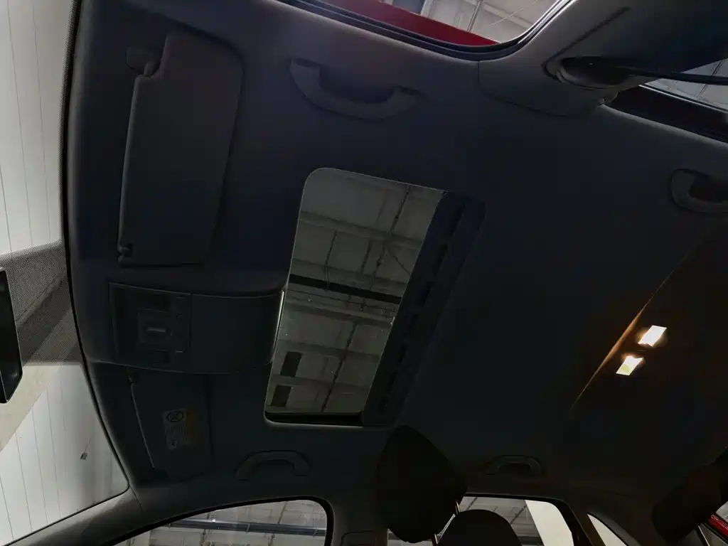 Volkswagen Polo — миниатюра 14