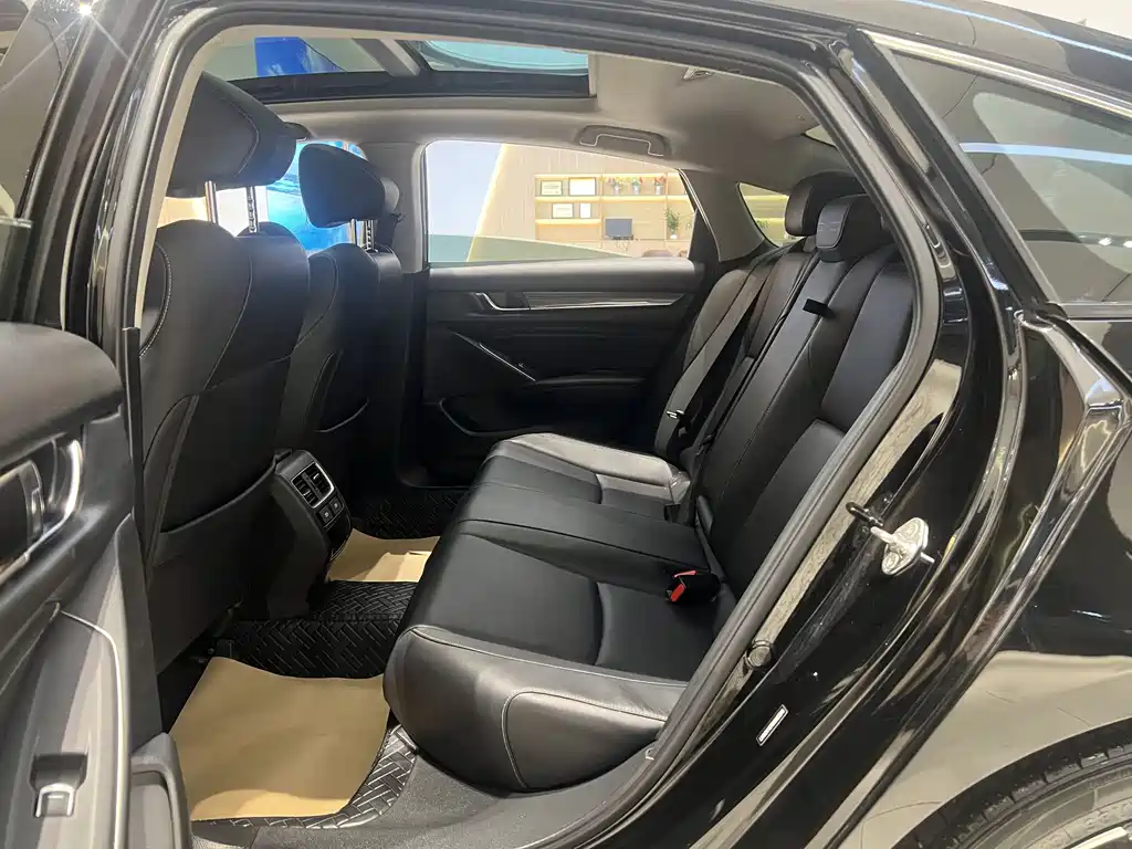 Honda Accord 2022 260TURBO Luxury