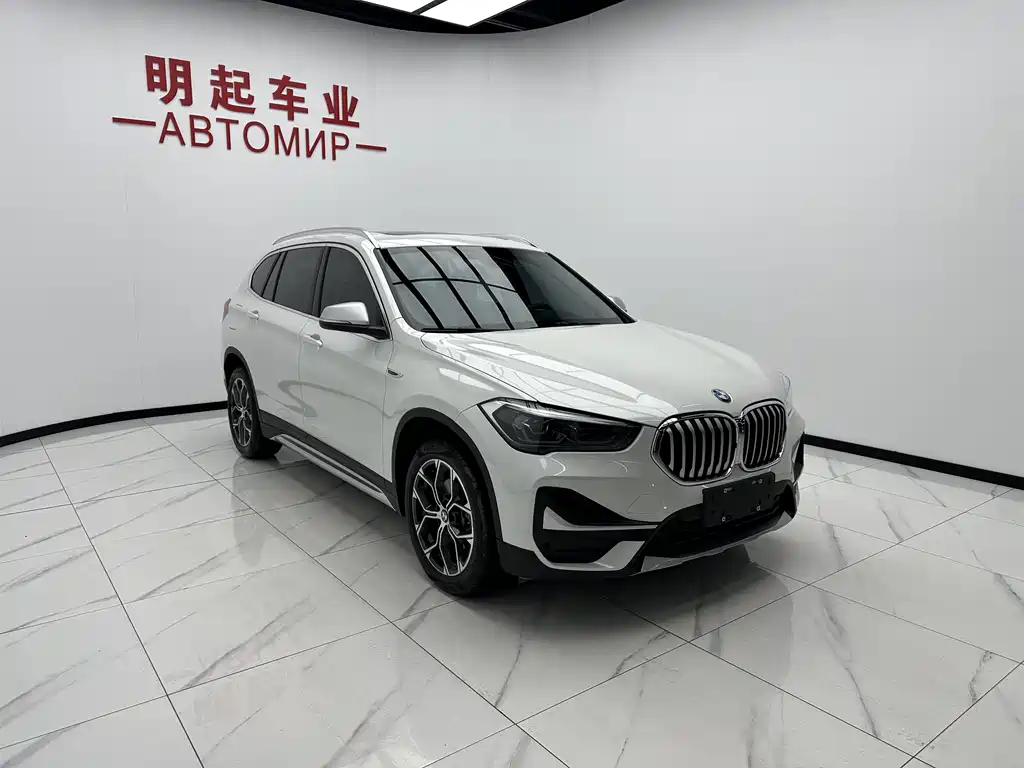 BMW X1 2022 sDrive20Li Premium