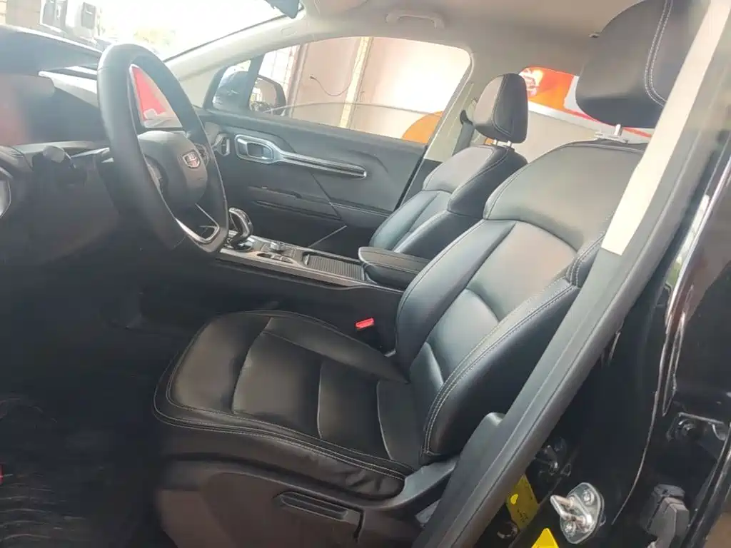 Geely Haoyue — миниатюра 15