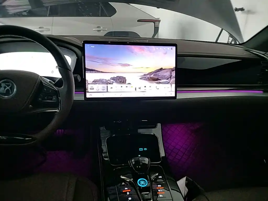 BYD Han — миниатюра 13