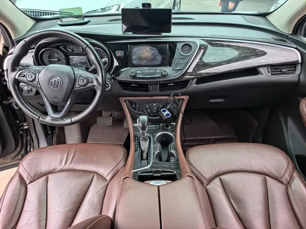 Buick Envision Plus — миниатюра 13