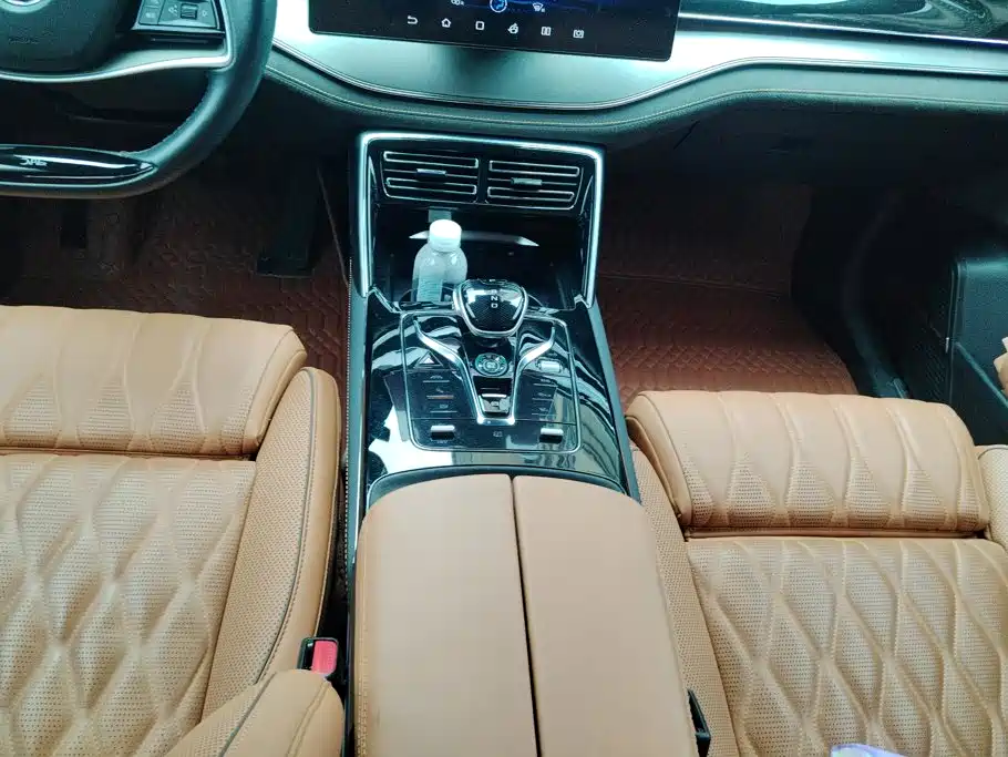 BYD Tang New Energy — миниатюра 16