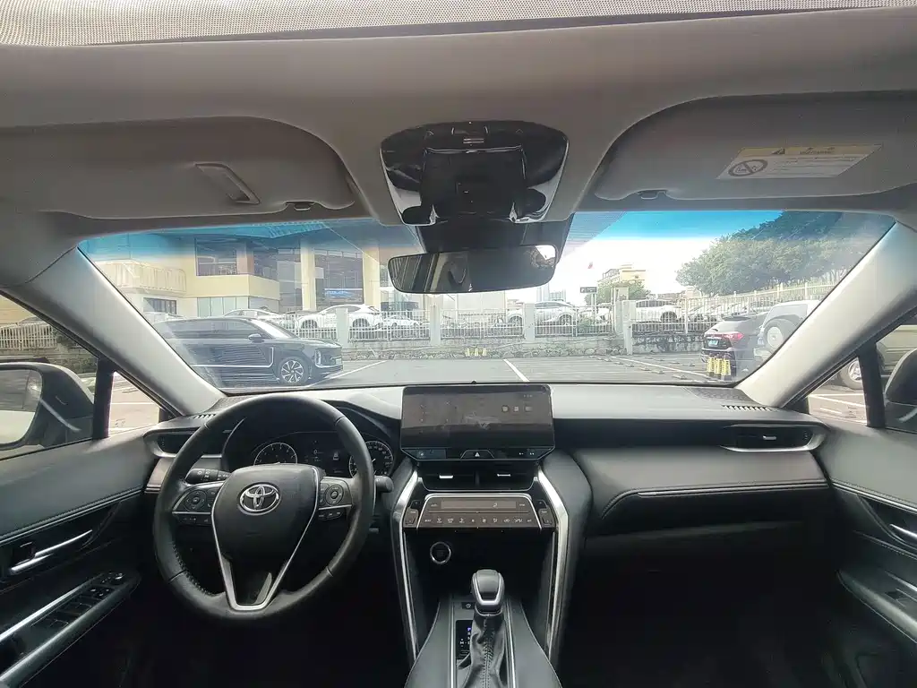Toyota Venza — миниатюра 12