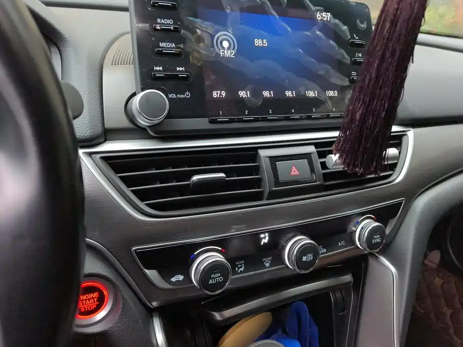Honda Accord — миниатюра 13