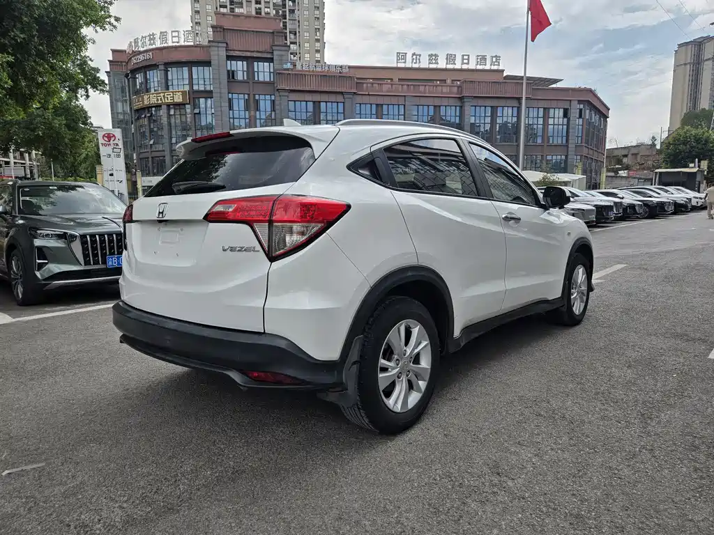 Honda Vezel — миниатюра 5