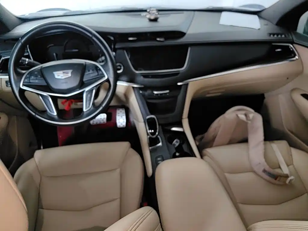 Cadillac XT5 — миниатюра 10