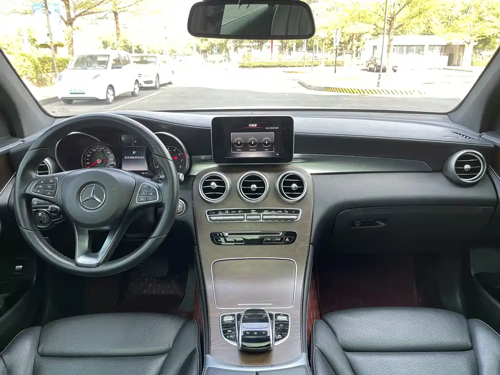Mercedes-Benz GLC — миниатюра 17