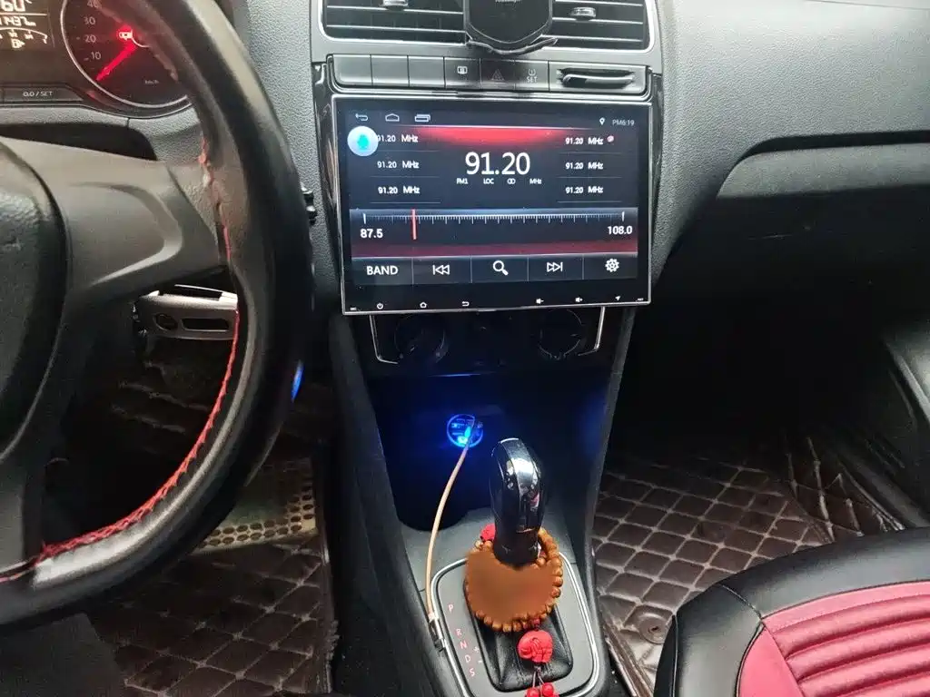 Volkswagen Polo — миниатюра 6