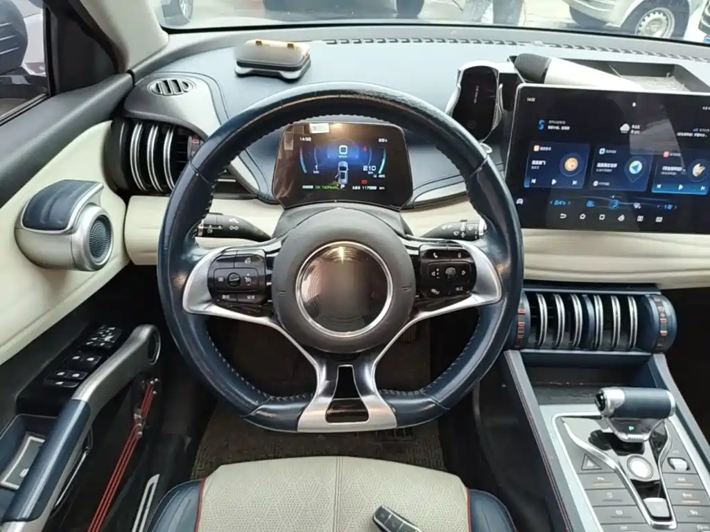 BYD Yuan Plus — миниатюра 11
