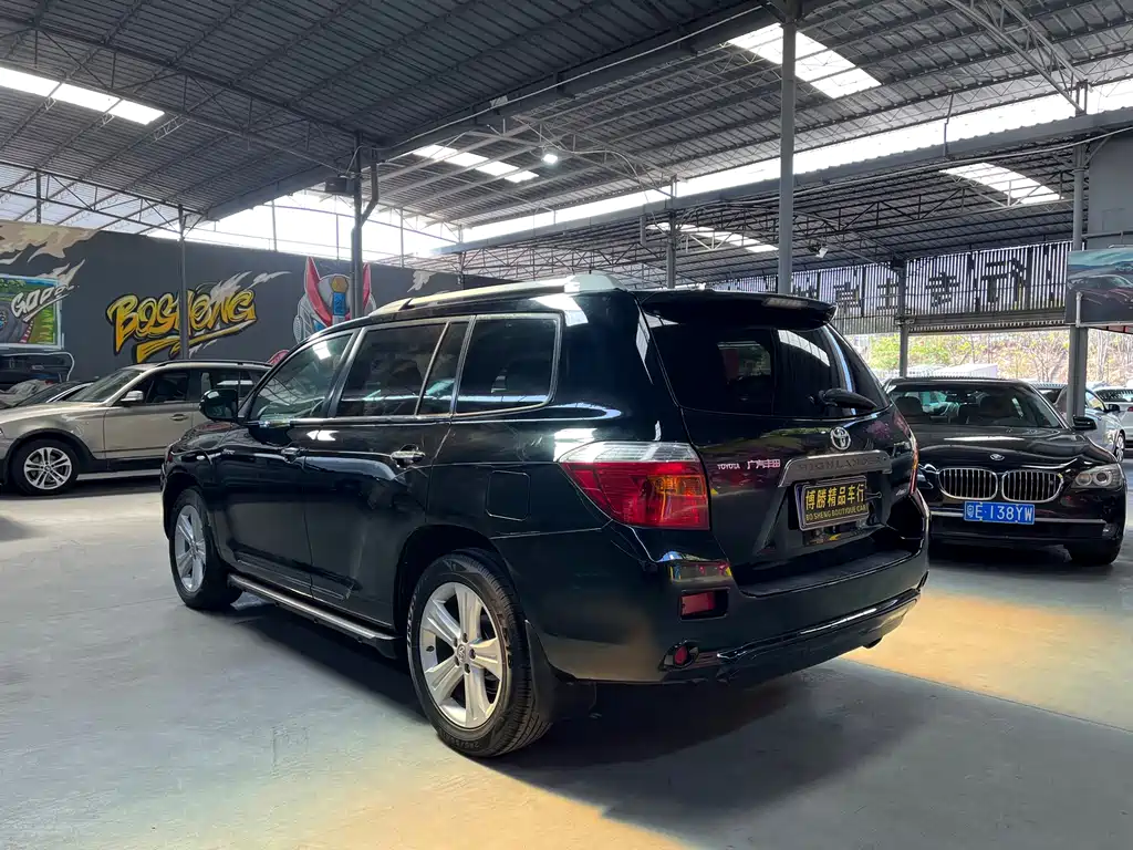 Toyota Highlander 2009 3.5L 7 мест Luxury