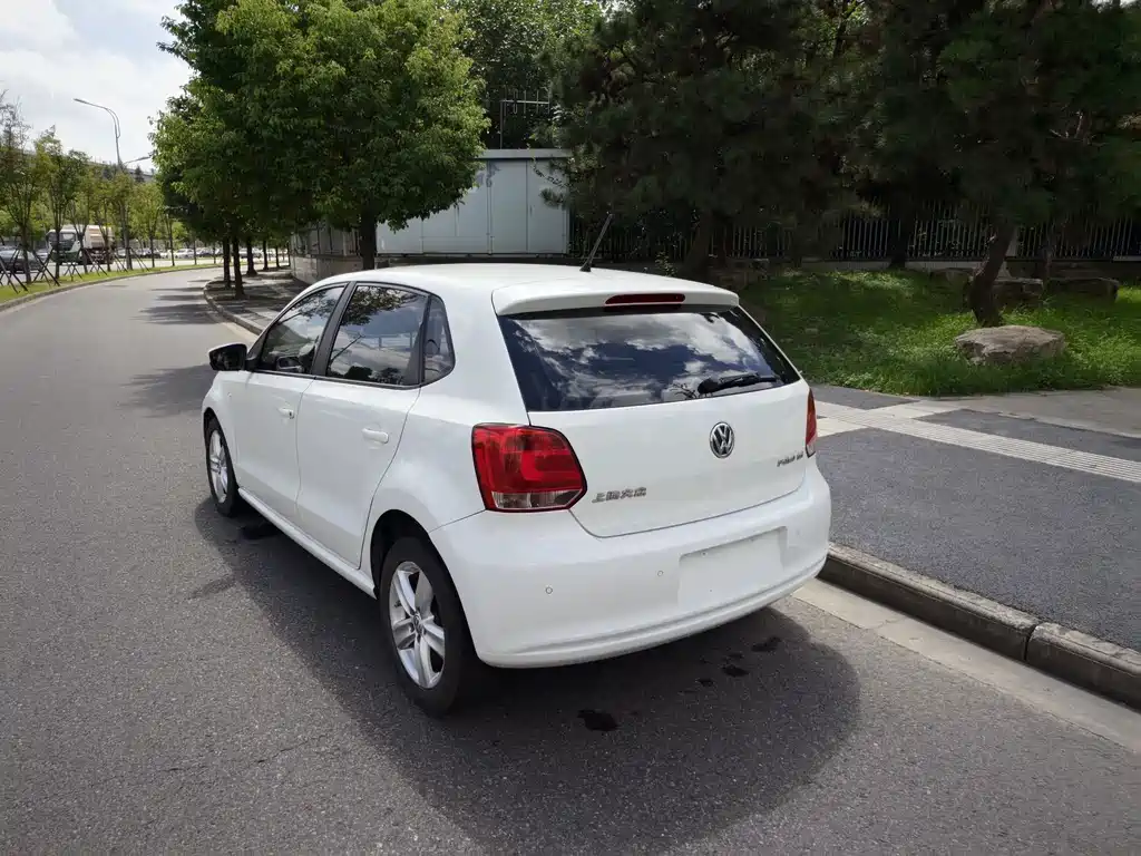 Volkswagen Polo — миниатюра 4