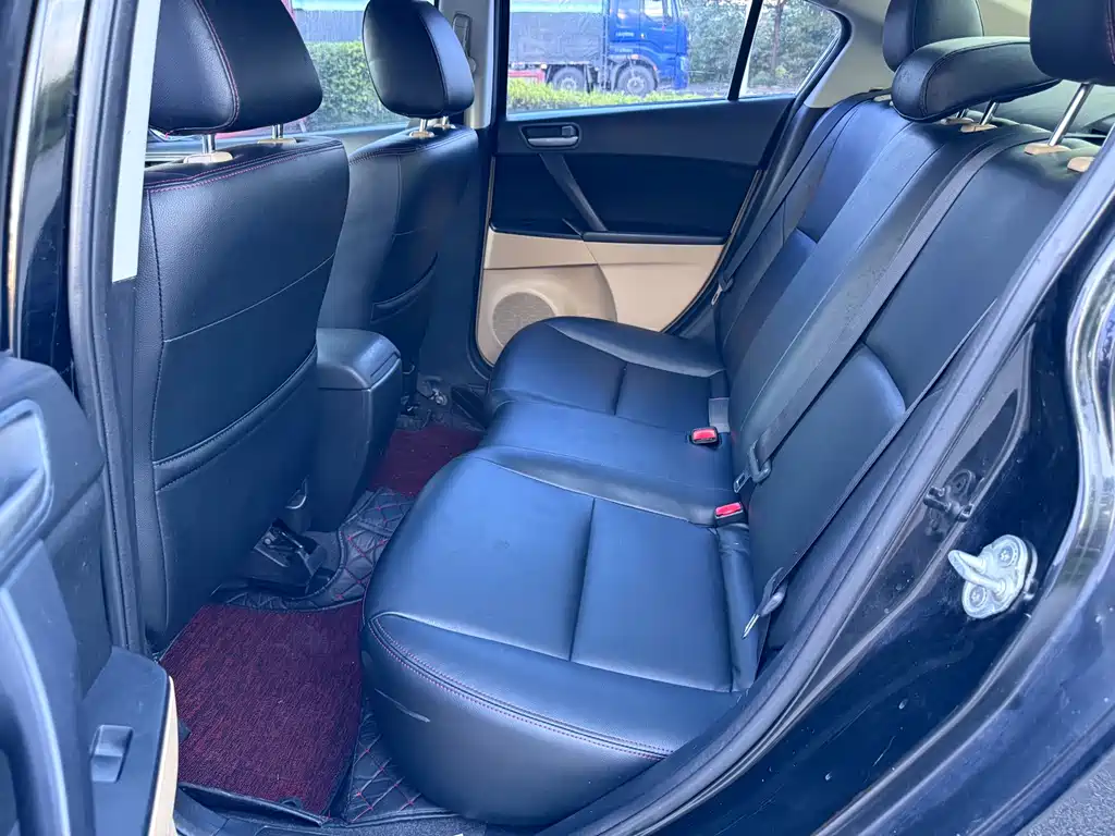 Mazda 3 Xingcheng — миниатюра 9