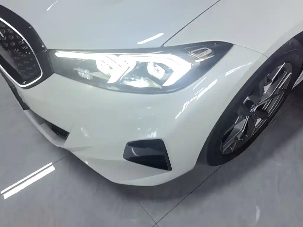 BMW i3 — миниатюра 24