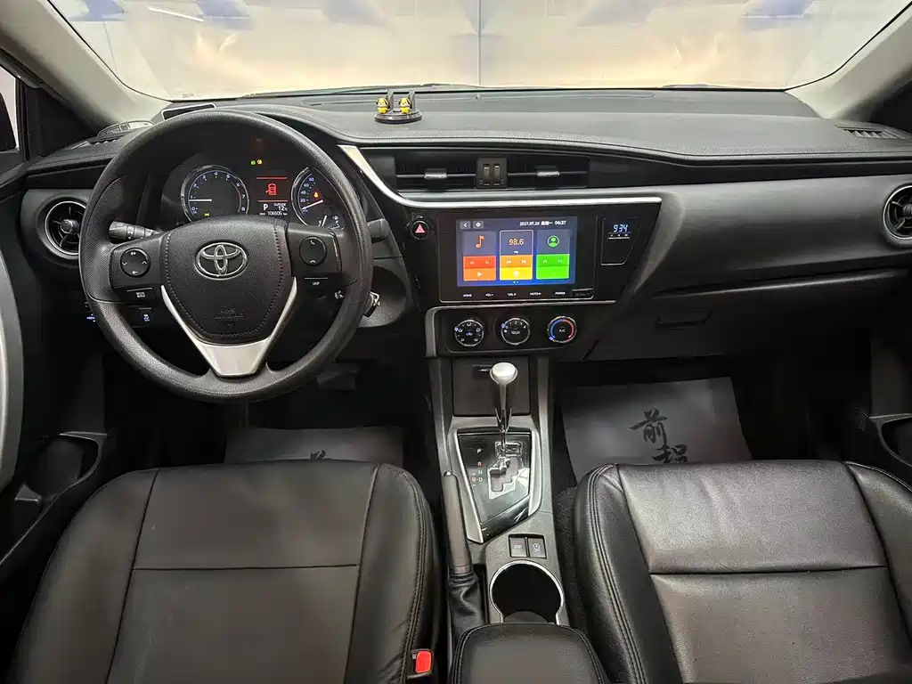 Toyota Corolla — миниатюра 8