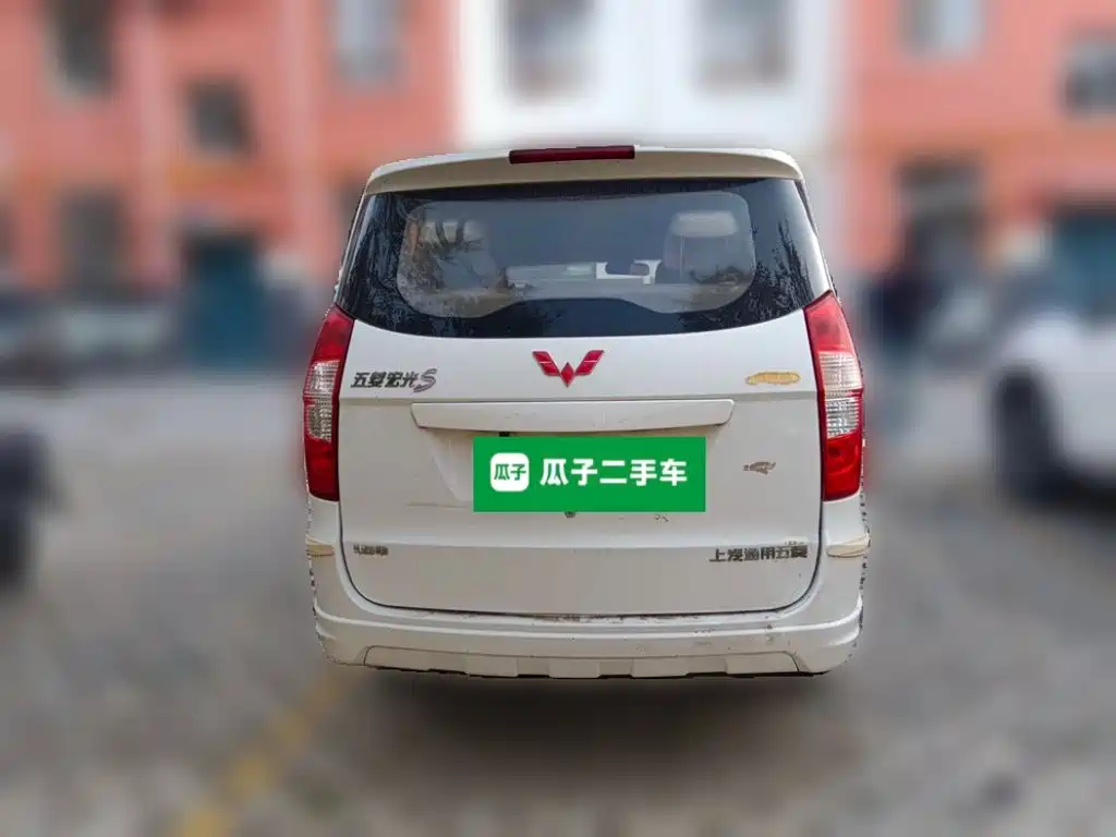 Wuling Hongguang — миниатюра 3