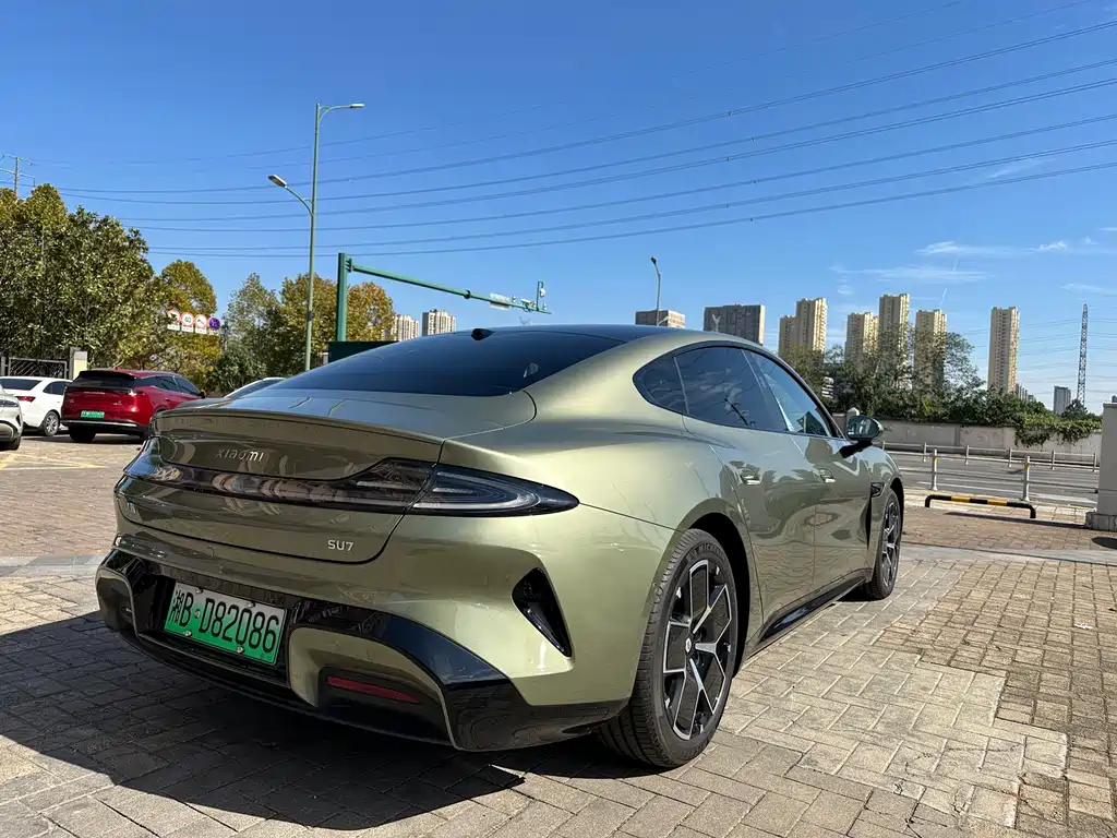 XIAOMI CAR XIAOMI SU7