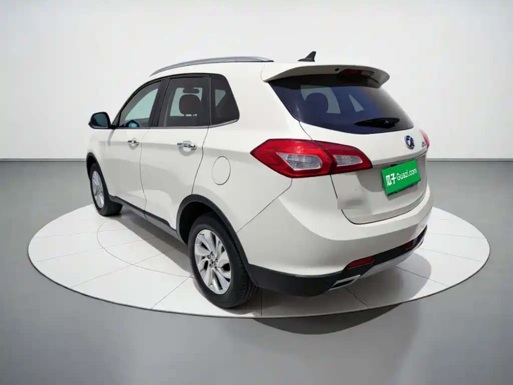 BAIC Senova X65 — миниатюра 4