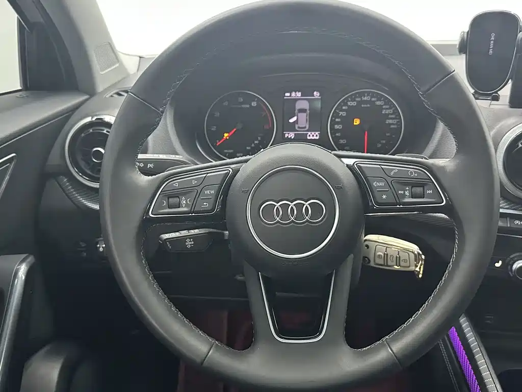 Audi Q2L — миниатюра 12