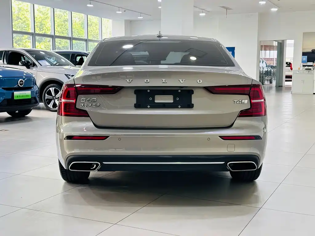 Volvo S60 2020 T4 Luxury