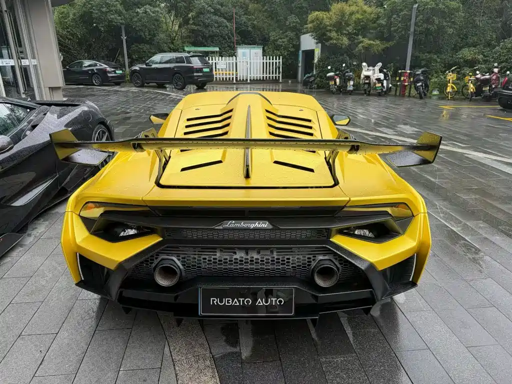 Lamborghini Huracán — миниатюра 8