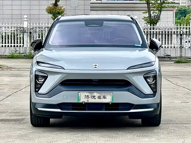 2020 Nio ES6