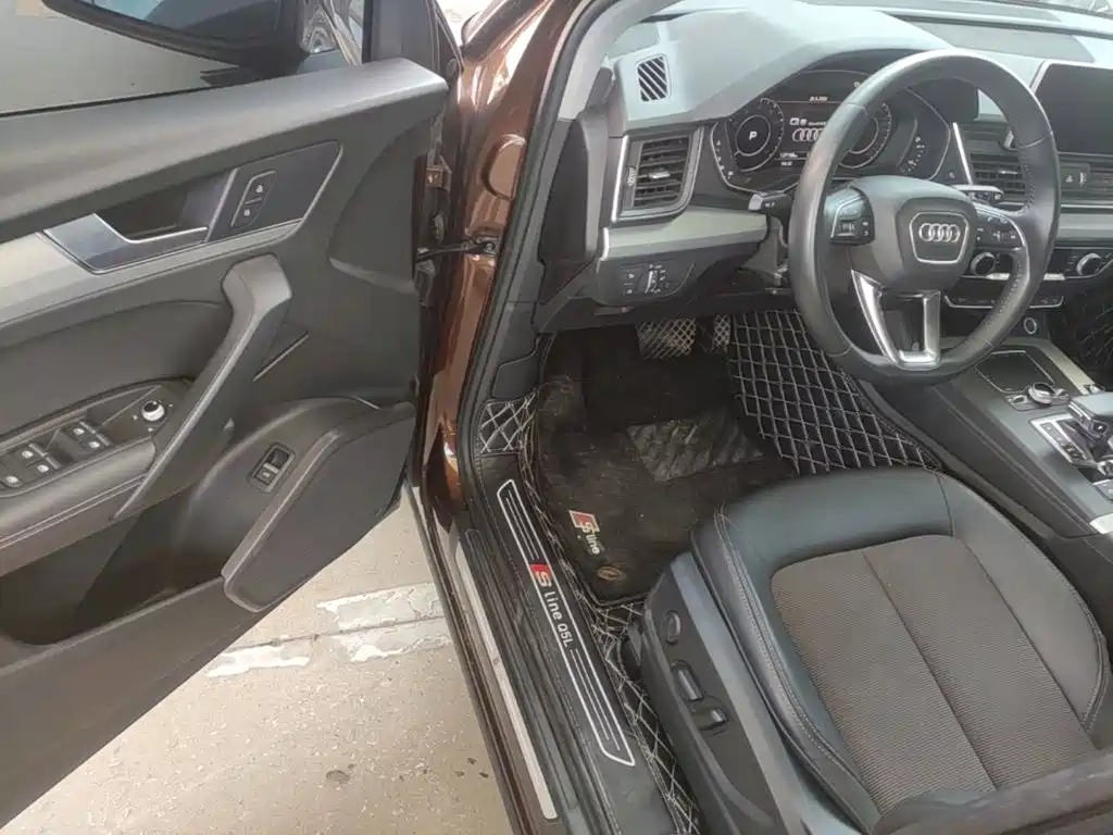 Audi Q5L — миниатюра 16