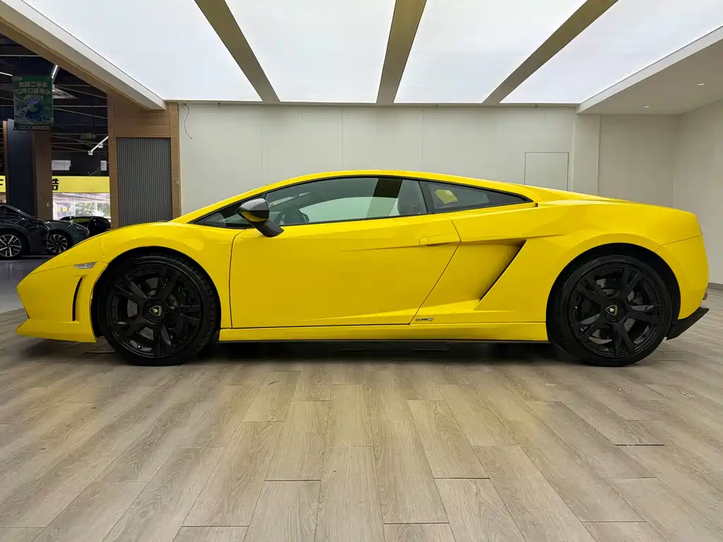 Lamborghini Gallardo 2012 LP 560-4 Gold Edition