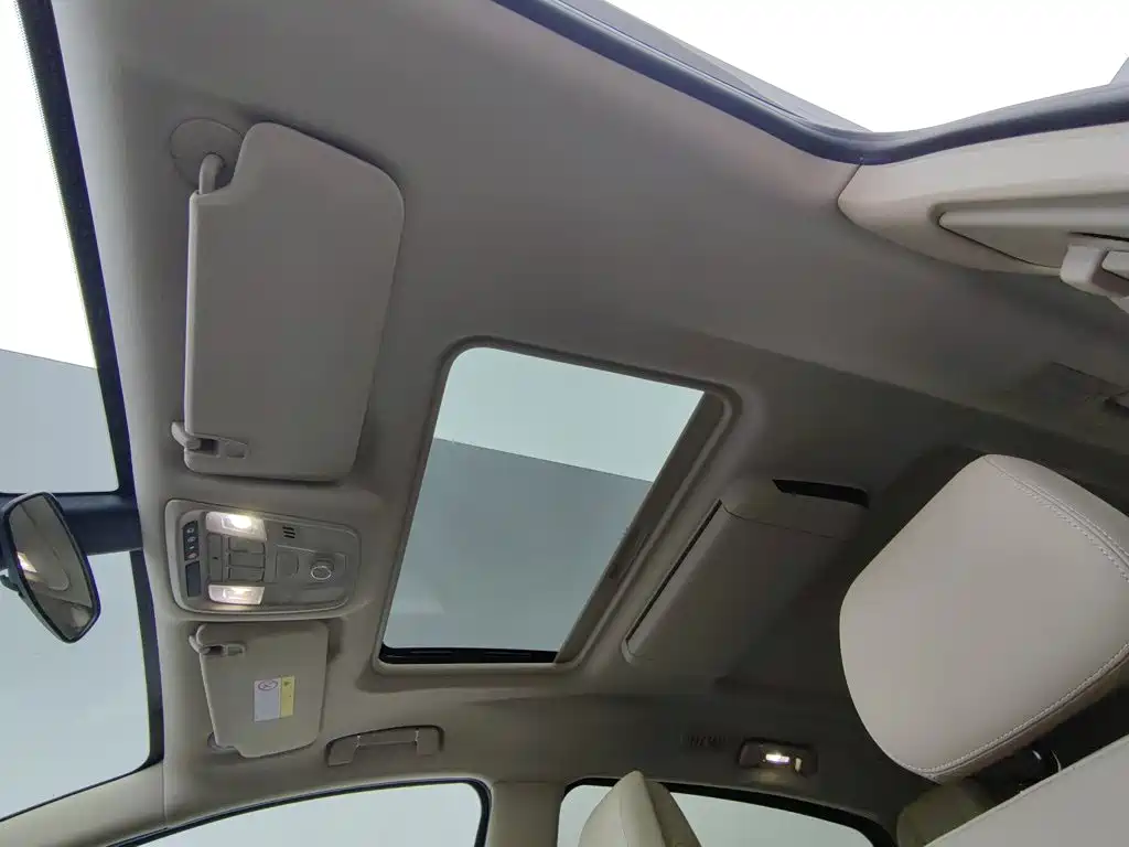 Buick GL8 Hybrid — миниатюра 14