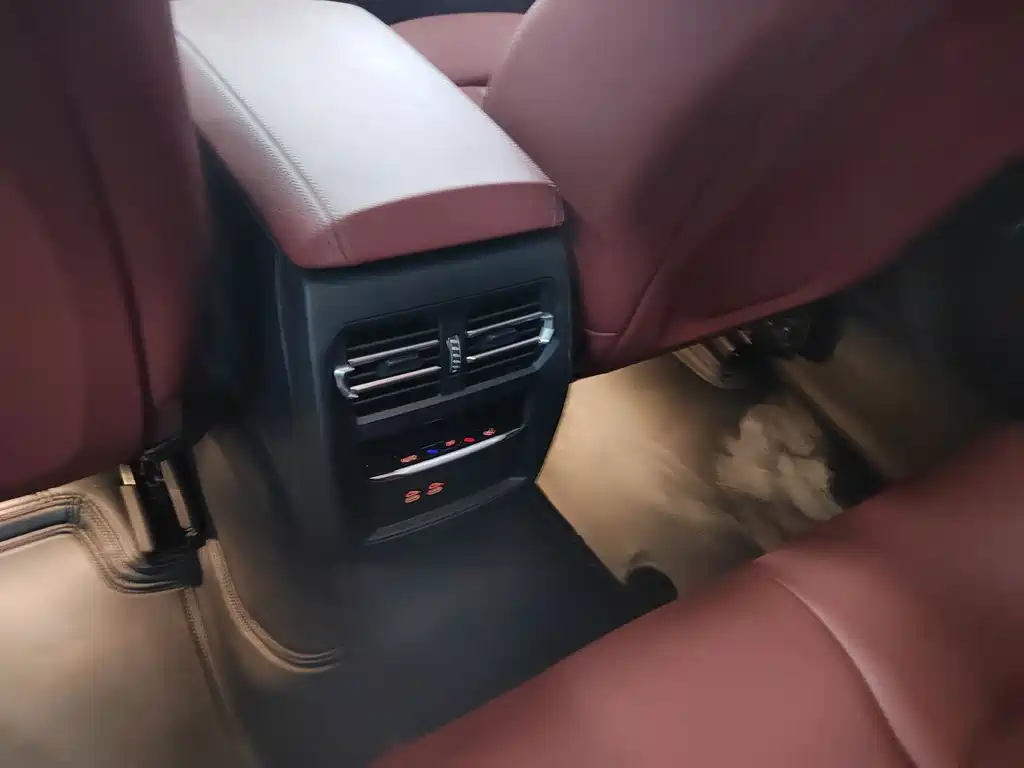 BMW 3 Series — миниатюра 11