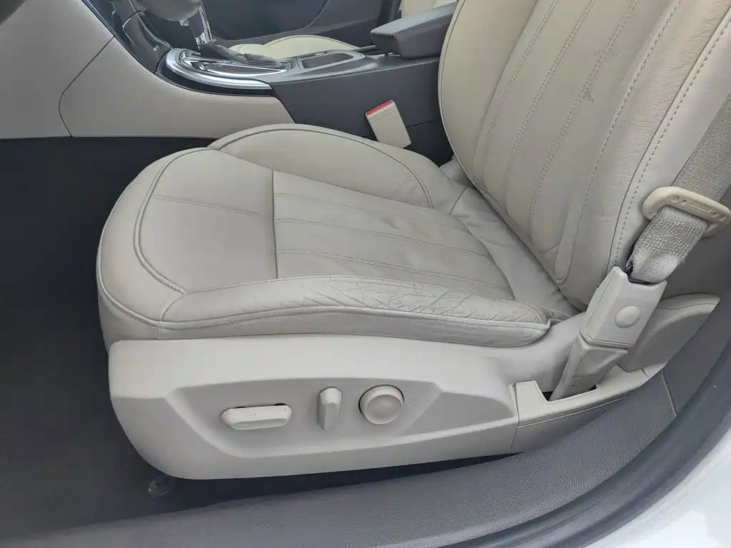 Buick Regal — миниатюра 20