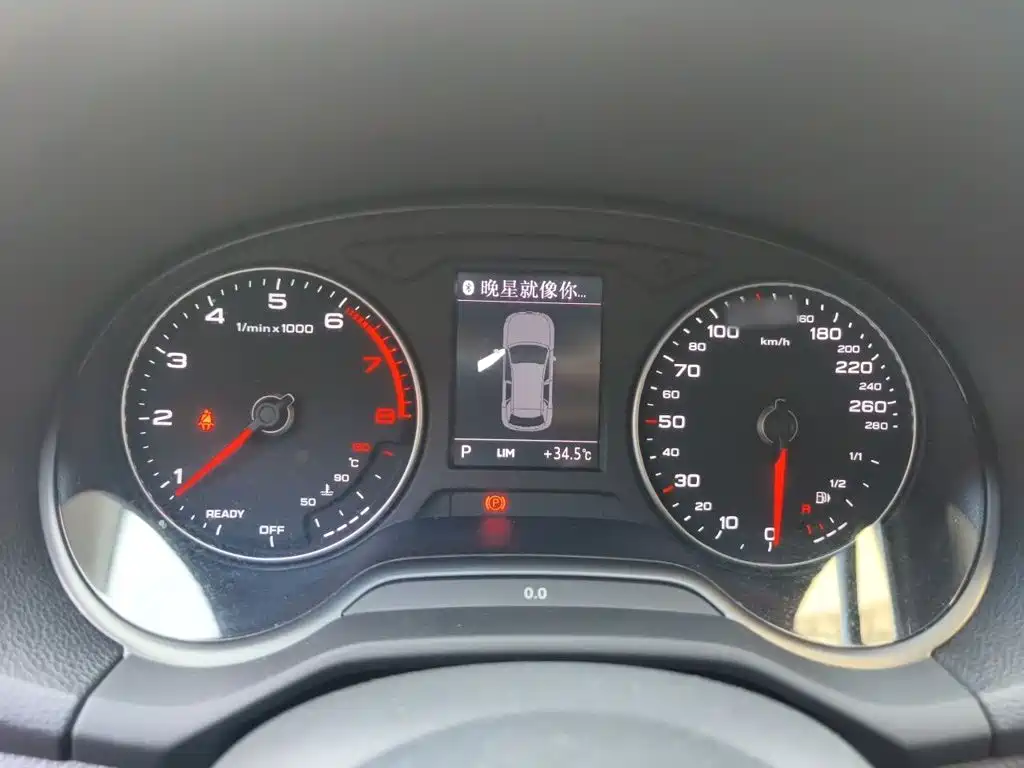 Audi Q2L — миниатюра 4