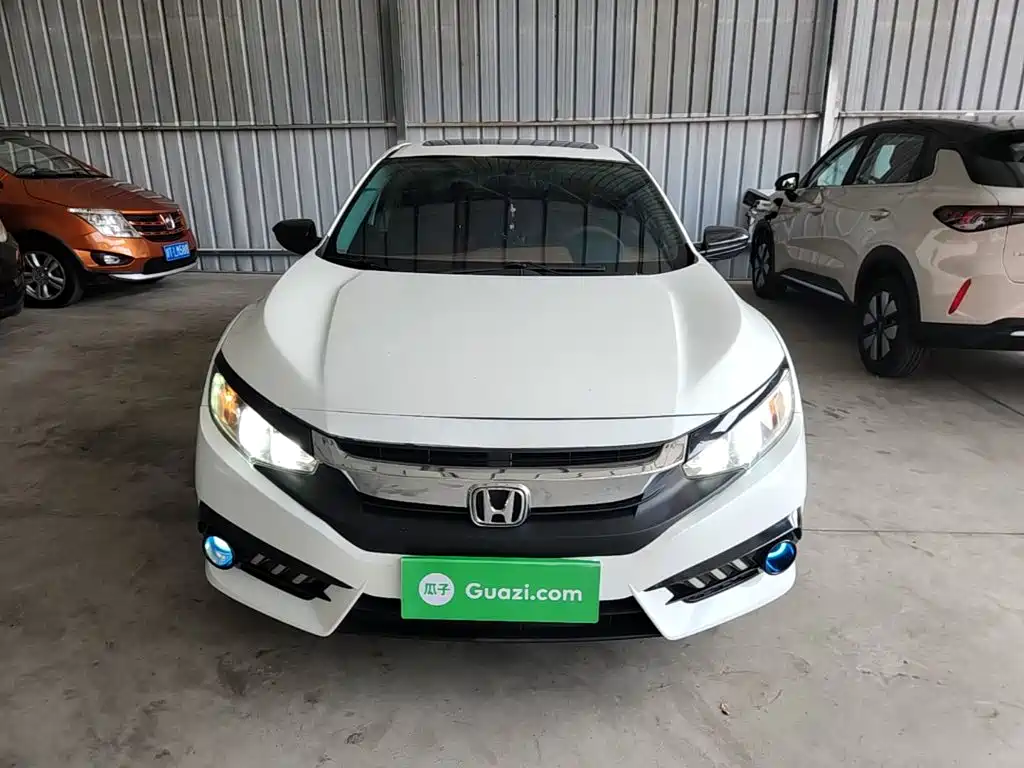 Honda Civic — миниатюра 3