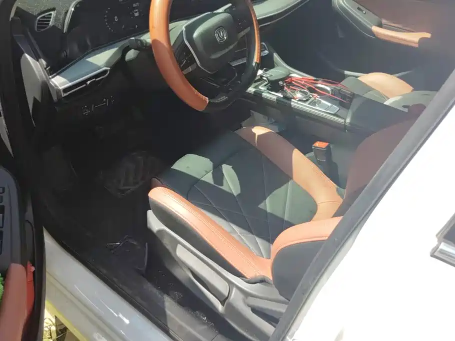 Changan Eado — миниатюра 9