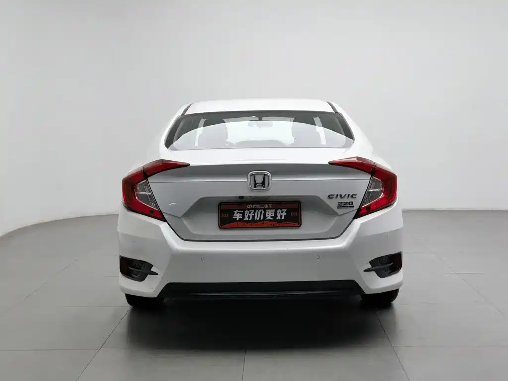 Honda Civic — миниатюра 4