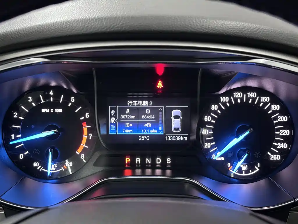 Ford Mondeo 2013 2.0L GTDi200 Luxury