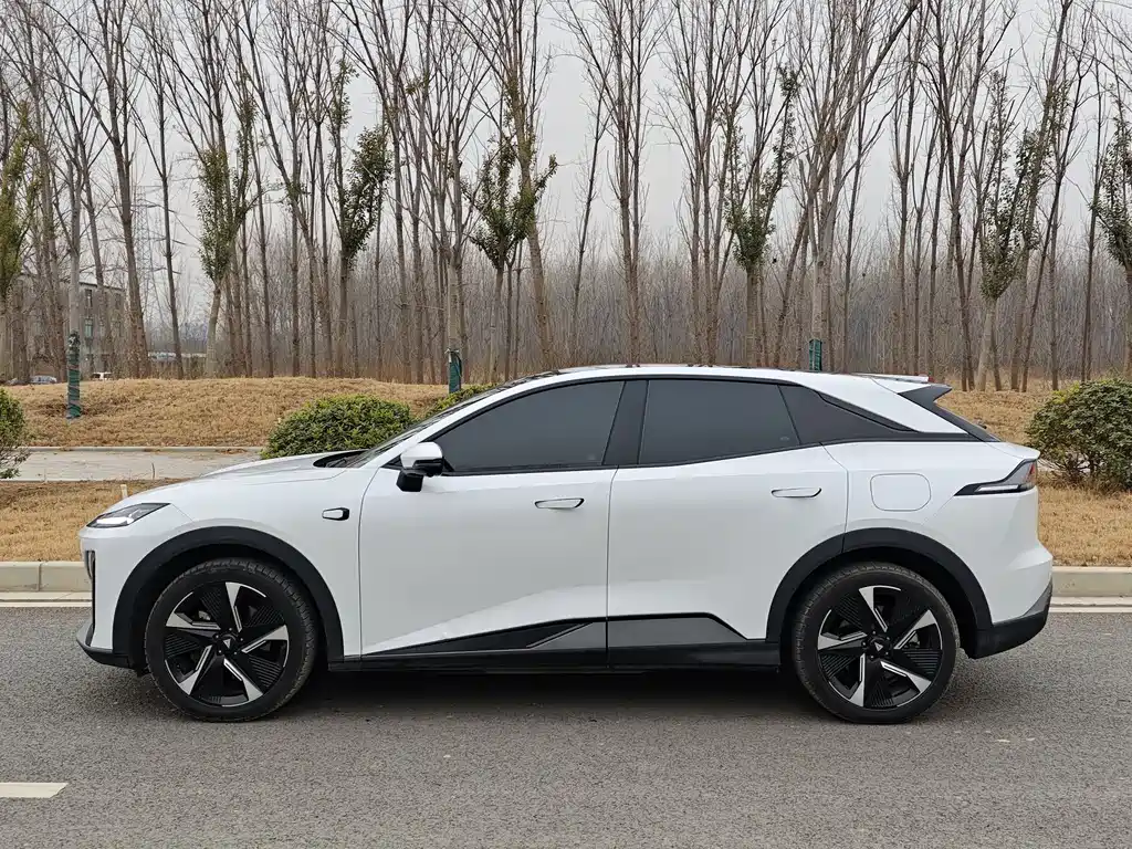 Changan Deepal DARK BLUE S07