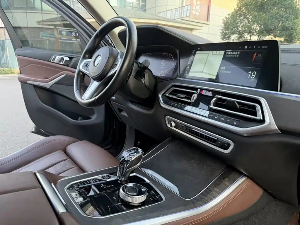 BMW X5 (Import) — миниатюра 5