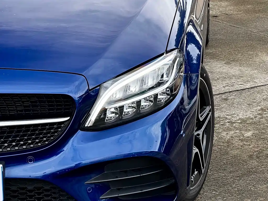 Mercedes-Benz C-Class — миниатюра 4