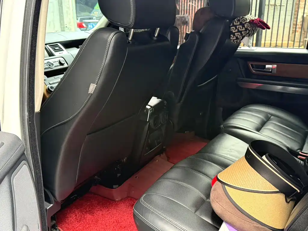 Land Rover Sport — миниатюра 6