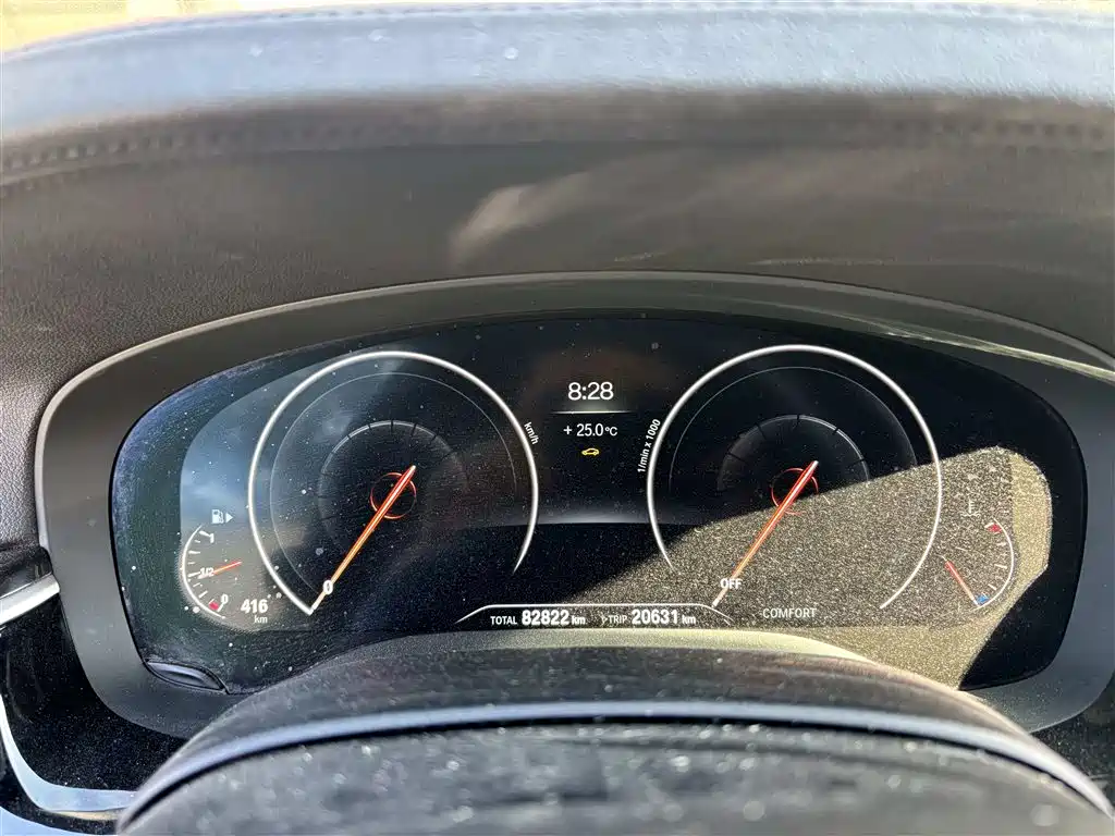 BMW 5 Series — миниатюра 10