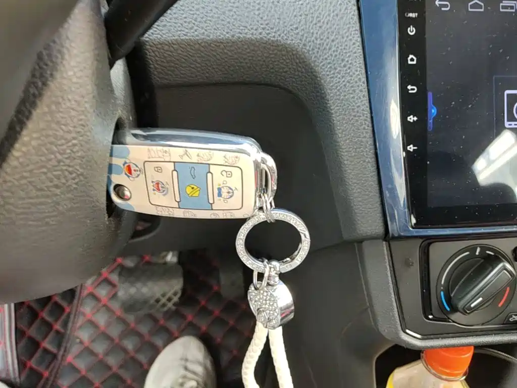 Volkswagen Santana — миниатюра 9