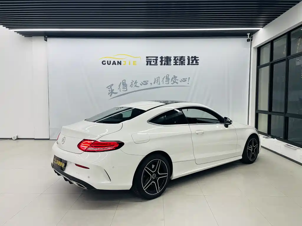 MERCEDES-BENZ C CLASS