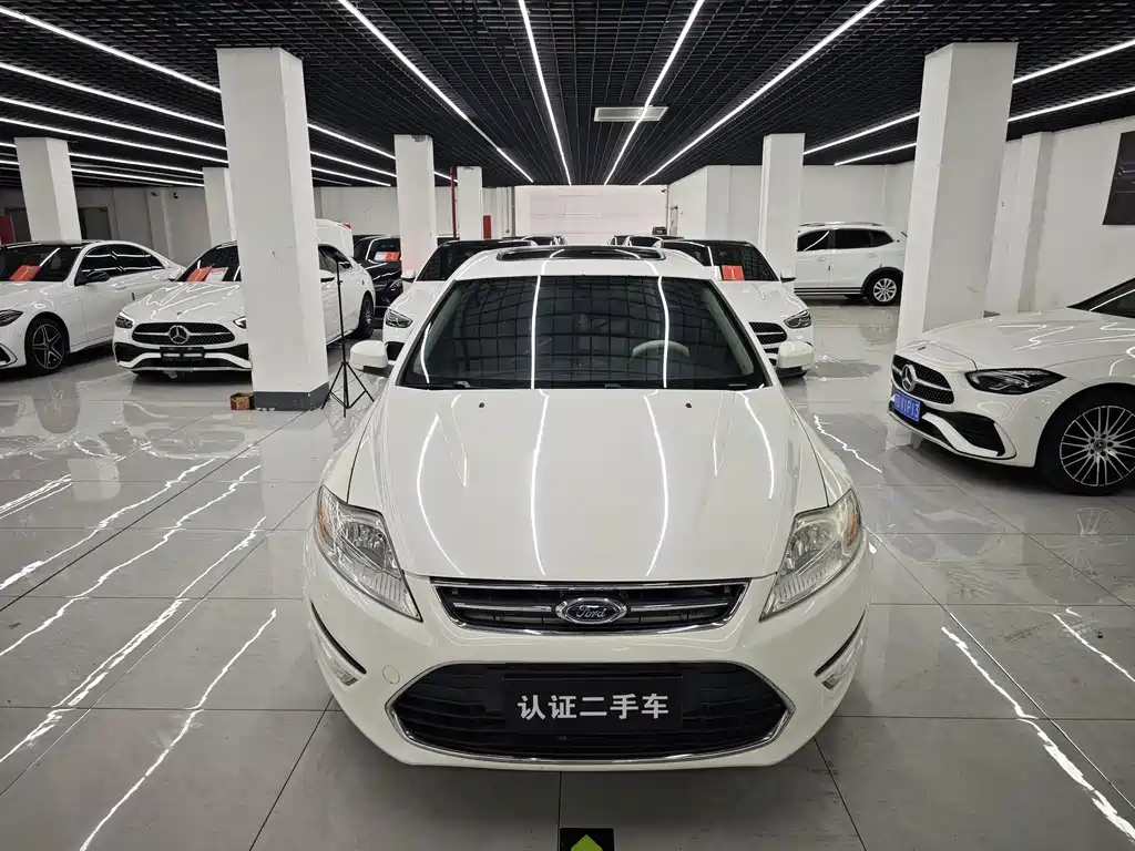 Ford Mondeo 2014