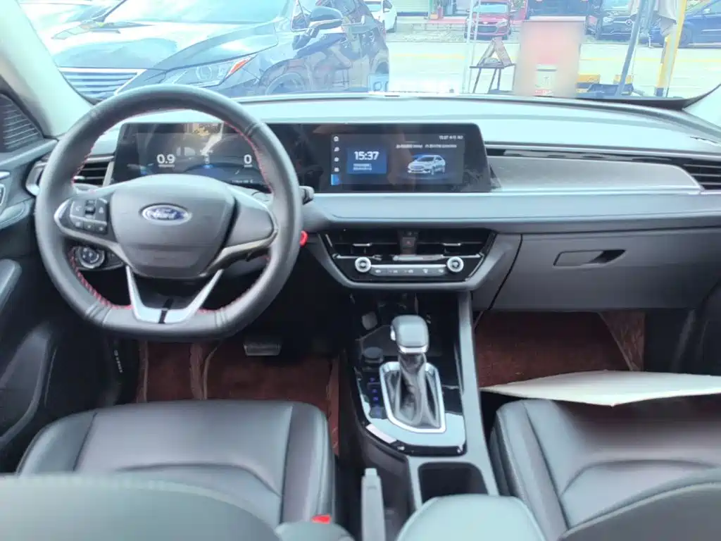 Ford Escort — миниатюра 10